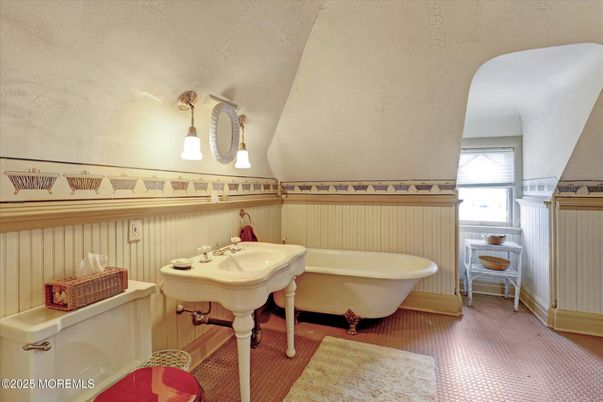 Bathroom, Free Standing Baths, Interior