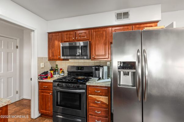 Interior, Kitchen, Stainless Steel Appliances