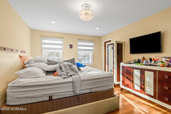 Bedroom, Chandelier, Interior, Recessed Lighting, Wood Texture Flooring