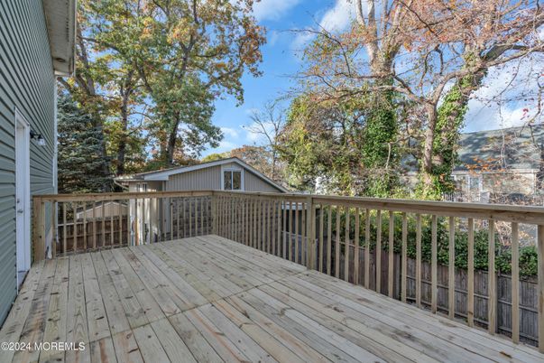 Exterior, Wood Texture Flooring
