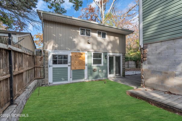 Backyard, Exterior
