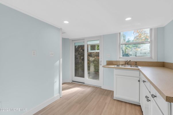 Empty room, Interior, Kitchen, Recessed Lighting, Wood Texture Flooring