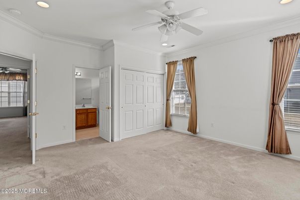 Bathroom, Empty room, Interior, Recessed Lighting