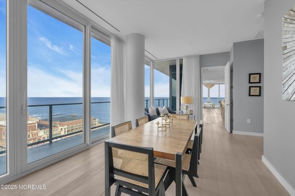 Dining room, Interior, Pendant Lights, Water, Wood Texture Flooring
