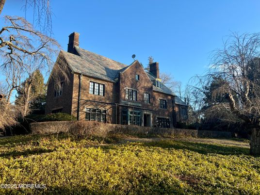 Backyard, Exterior, Facade, Brick Facade, French Provincial