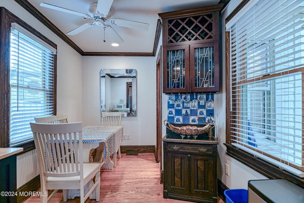 Dining room, Interior, Recessed Lighting, Wood Texture Flooring