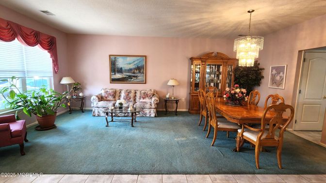 Chandelier, Dining room, Interior, Living room