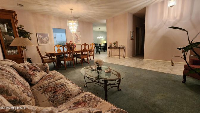 Chandelier, Dining room, Interior, Living room