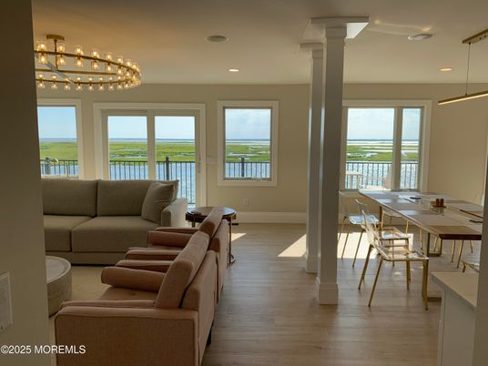 Dining room, Interior, Living room, Pendant Lights, Recessed Lighting, Water, Wood Texture Flooring