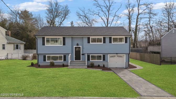 Attached, Exterior, Facade, Raised Ranch