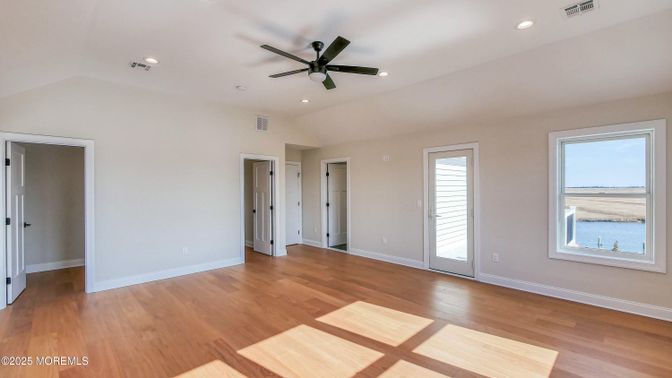 Empty room, Interior, Recessed Lighting, Water, Wood Texture Flooring