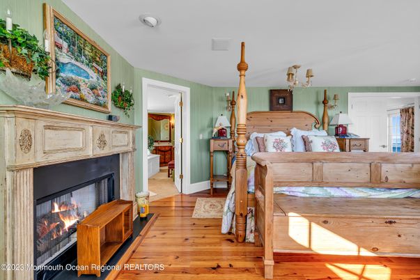 Bedroom, Fireplace, Interior, Wood Texture Flooring