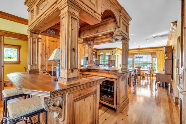 Dining room, Interior, Kitchen, Pendant Lights, Recessed Lighting, Wood Texture Flooring