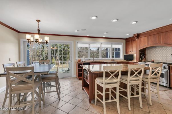 Chandelier, Dining room, Interior, Kitchen, Recessed Lighting