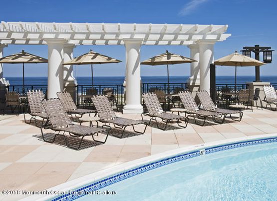 Exterior, Pool, Water