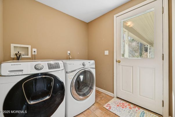 Interior, Washer