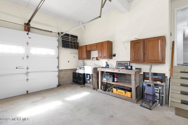 Garage, Interior