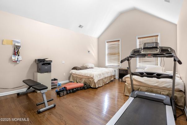Bedroom, Fitness Equipment, Interior, Wood Texture Flooring