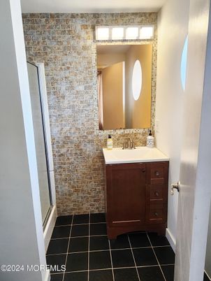 Bathroom, Interior, Stone Walls