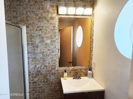 Bathroom, Interior, Stone Walls