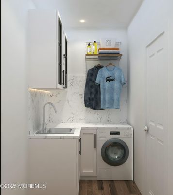 Interior, Recessed Lighting, Utility Closets, Washer, Wood Texture Flooring