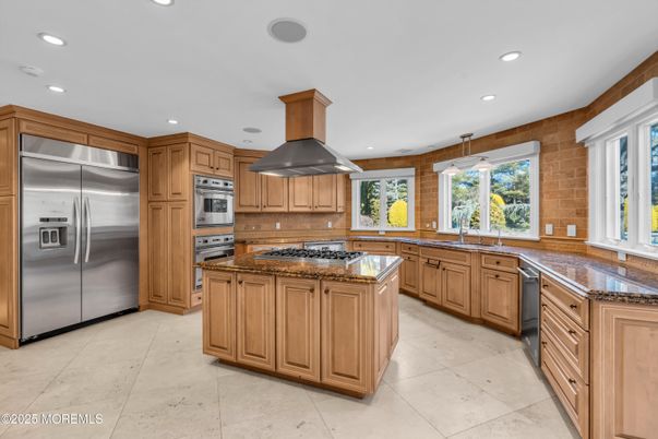 Interior, Kitchen, Pendant Lights, Recessed Lighting, Stainless Steel Appliances