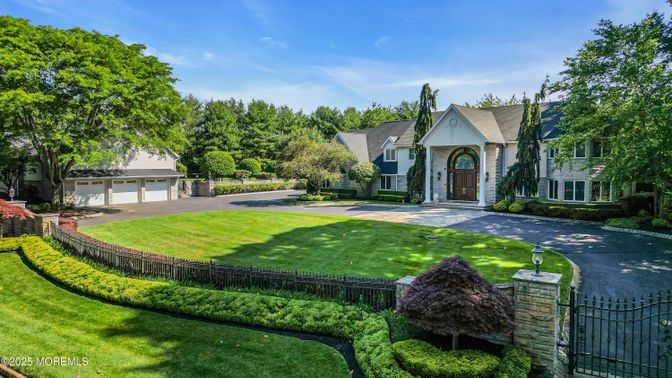Backyard, Exterior, Facade, French Provincial