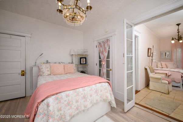 Bedroom, Chandelier, Interior, Pendant Lights, Wood Texture Flooring