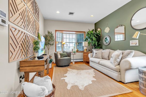 Interior, Living room, Piano, Recessed Lighting, Wood Texture Flooring