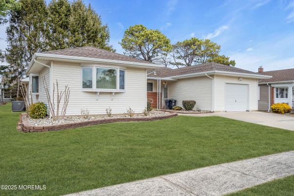 Attached, Backyard, Exterior, Facade, Ranch