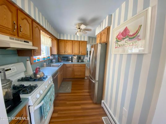 Interior, Kitchen, Wood Texture Flooring