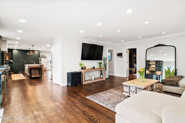 Interior, Kitchen, Living room, Pendant Lights, Recessed Lighting, Wood Texture Flooring