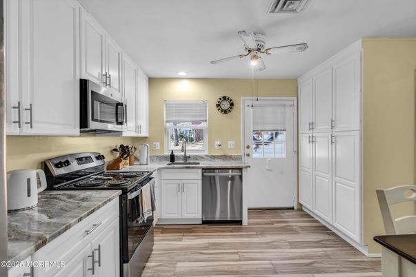 Interior, Kitchen, Recessed Lighting, Wood Texture Flooring