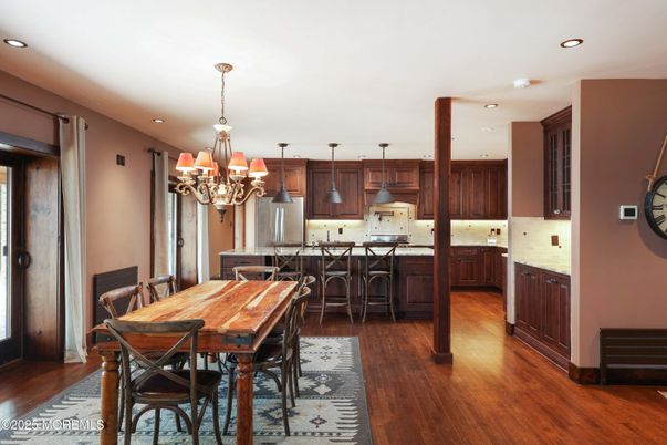 Chandelier, Dining room, Interior, Kitchen, Pendant Lights, Recessed Lighting, Wood Texture Flooring