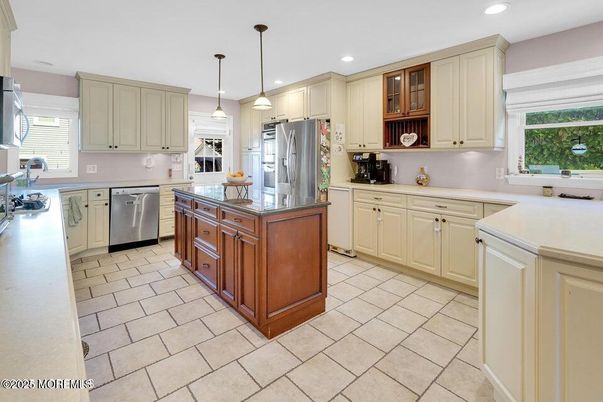 Interior, Kitchen, Pendant Lights, Recessed Lighting, Stainless Steel Appliances