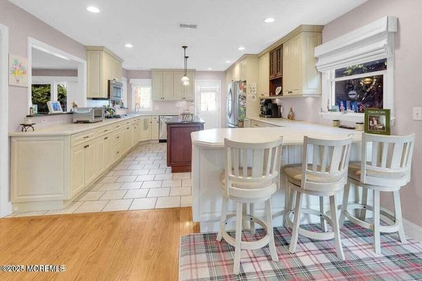 Interior, Kitchen, Pendant Lights, Recessed Lighting, Wood Texture Flooring