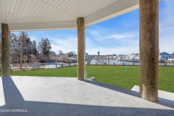 Backyard, Exterior, Water