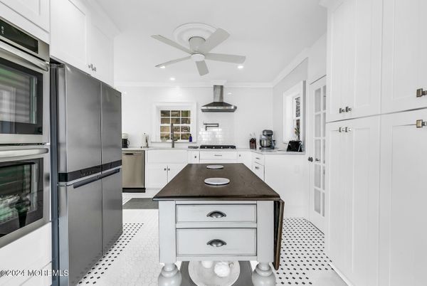 Interior, Kitchen, Recessed Lighting