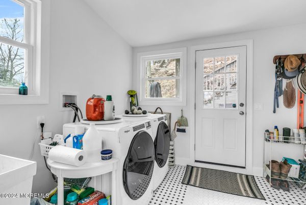 Interior, Washer