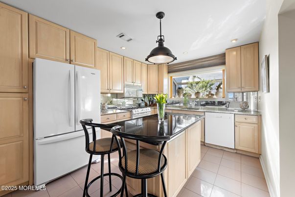 Interior, Kitchen, Pendant Lights, Recessed Lighting