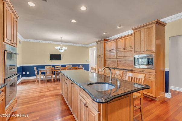 Chandelier, Dining room, Interior, Kitchen, Recessed Lighting, Wood Texture Flooring