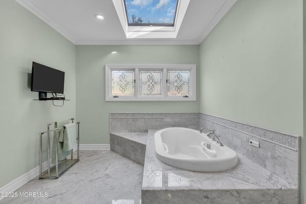 Bathroom, Interior, Marble, Recessed Lighting