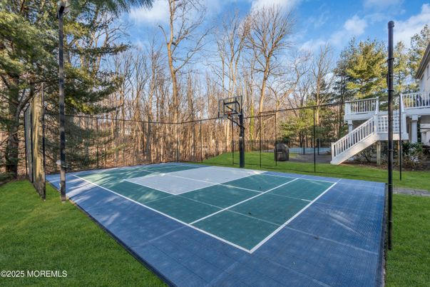 Exterior, Tennis Courts