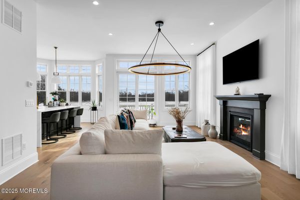 Fireplace, Interior, Living room, Pendant Lights, Recessed Lighting, Wood Texture Flooring