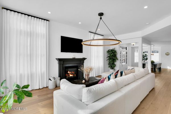 Fireplace, Interior, Living room, Pendant Lights, Recessed Lighting, Wood Texture Flooring
