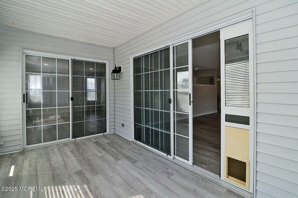 Exterior, Wood Texture Flooring