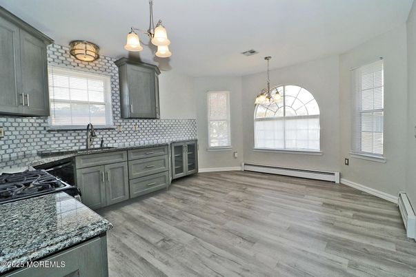 Interior, Kitchen, Pendant Lights, Wood Texture Flooring