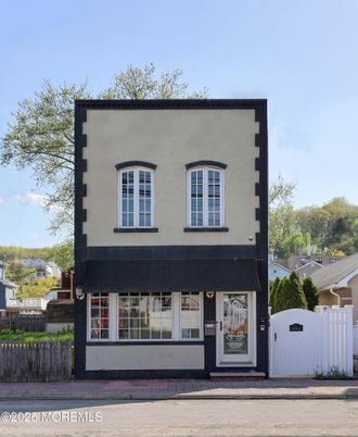 Exterior, Facade, Spanish Mediterranean