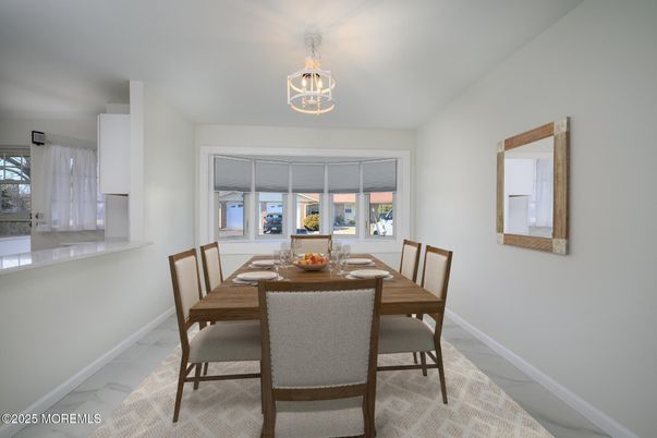 Dining room, Interior, Marble, Pendant Lights