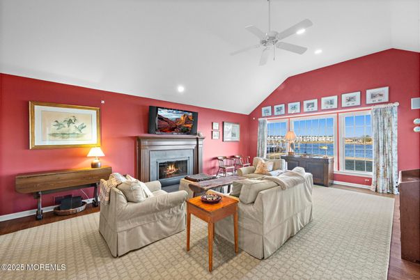Fireplace, Interior, Living room, Recessed Lighting